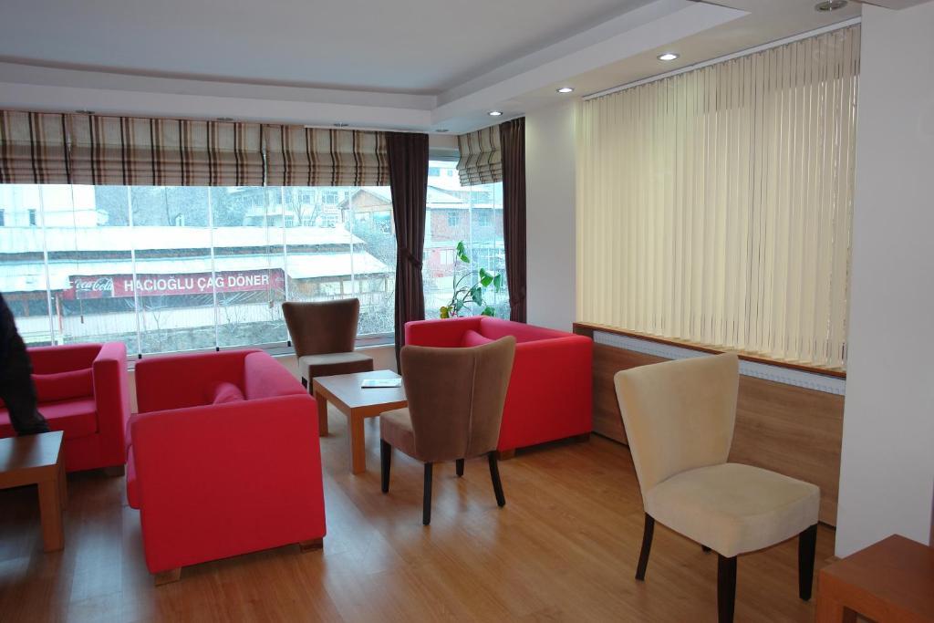 Hotel Almatur Yusufeli Extérieur photo