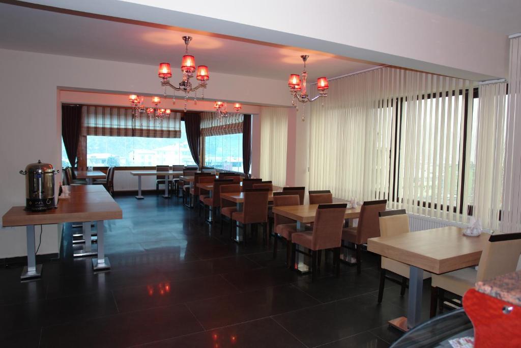 Hotel Almatur Yusufeli Extérieur photo
